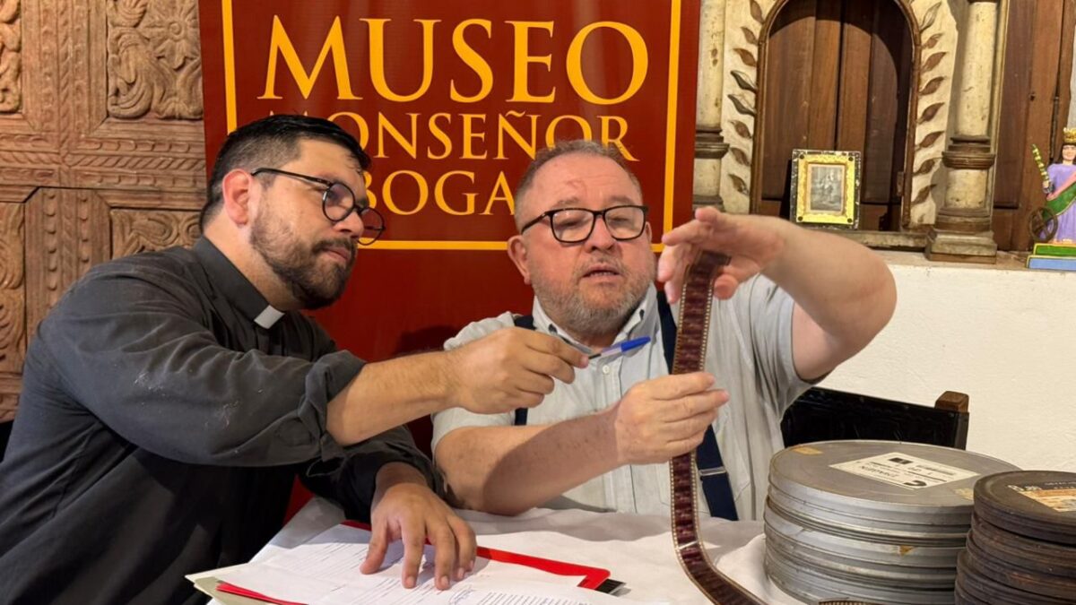 Donación | Colección más importante de materiales audiovisuales de contenido histórico y cultural del Paraguay